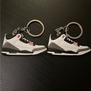 LAST SET! 2 keychains - Jordan 3 Cement Keychain